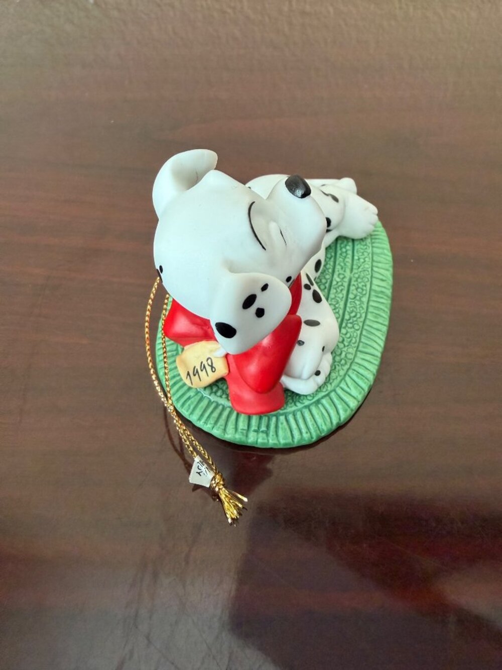 1998 Grolier Disney 101 Dalmatians "Waiting for Santa" Puppy Ornament - No Box - Picture 4 of 7